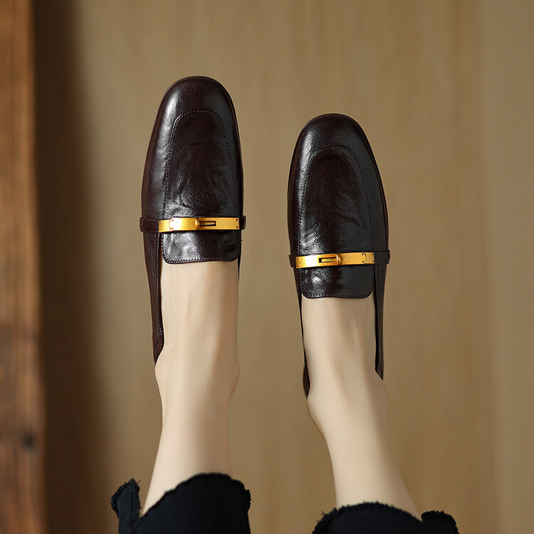 Women's Leather Loafers Slip-On Round Toe Chunky Mid Heel Comfortable Casual Shoes