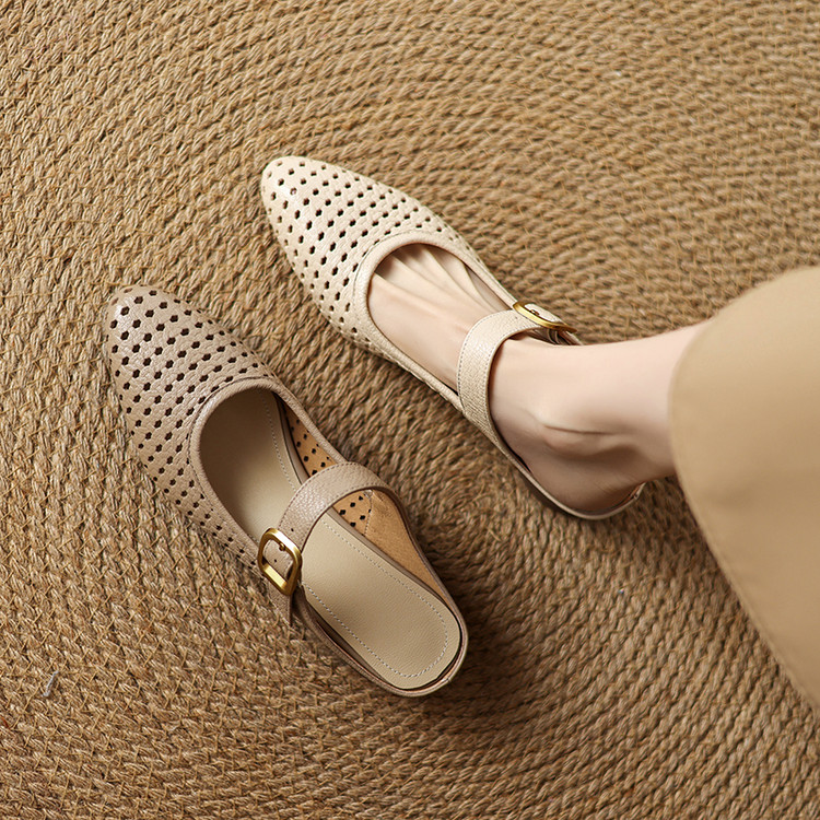 Women's Leather Slippers with Mid Chunky Heel - Summer 2025 - Image 3
