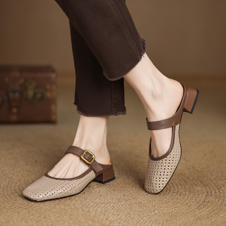 Women's Low Chunky Heel Slippers in Genuine Leather - Image 4