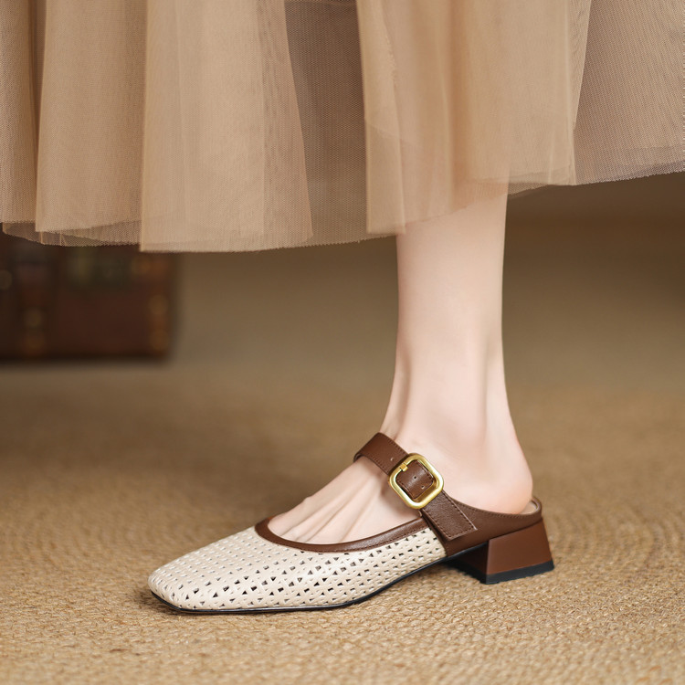 Women's Low Chunky Heel Slippers in Genuine Leather - Image 5